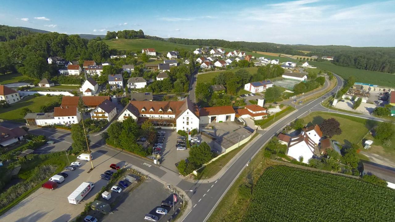 Landhotel Aschenbrenner Freudenberg  Exteriér fotografie